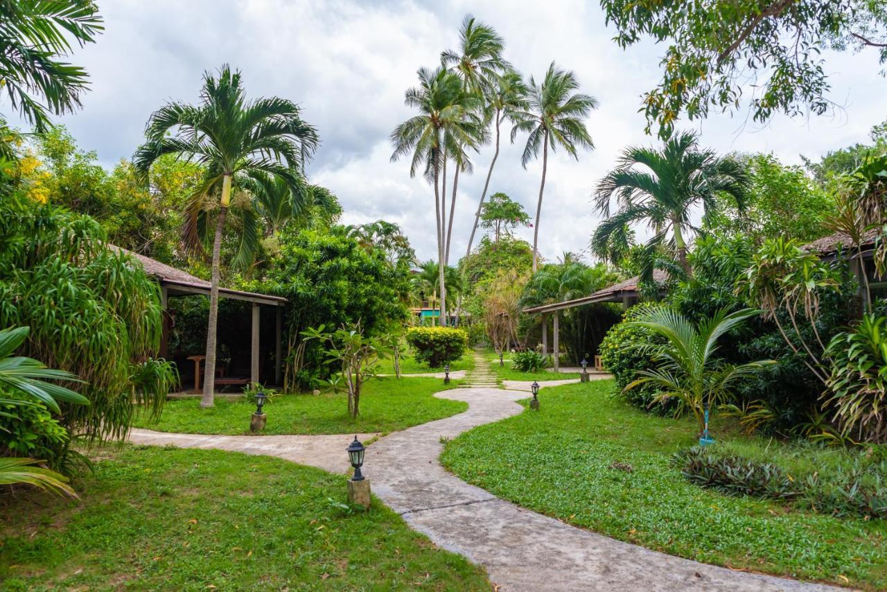Satva Samui Yoga And Wellness Resort Amphoe Koksamui Exterior photo
